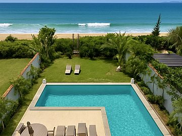 Mans�o P� na Areia Estaleirinho 6 Su�tes + Piscina Aquecida