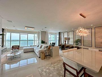 Apartamento no Four Seasons BC com Vista Mar