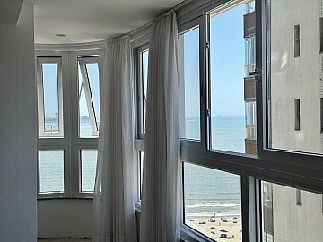 Apartamento Frente Mar no Ed. Dona Irma | 3 Su�tes