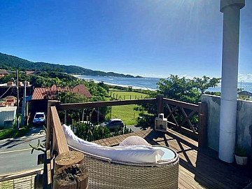 Casa Triplex para Temporada